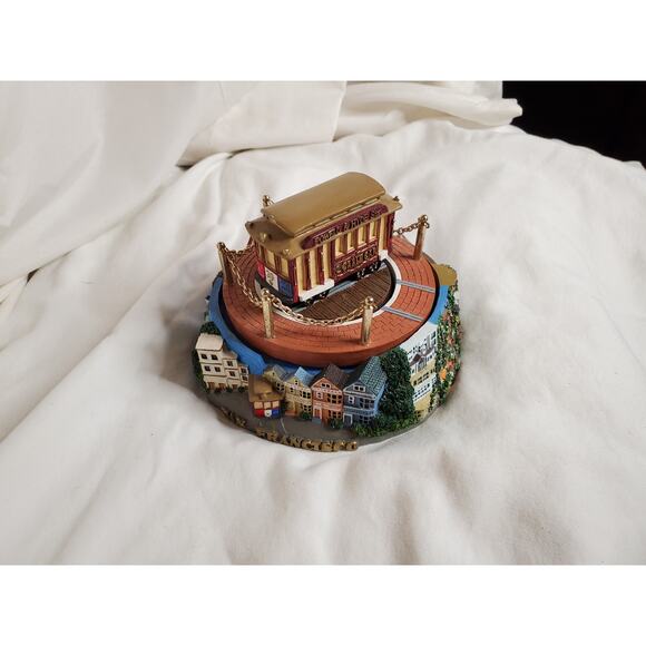 San Francisco Music Box - Picture 2 of 3